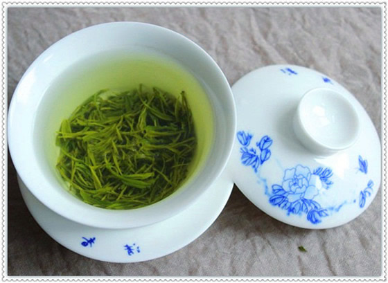 婺源峽谷春銀須茶